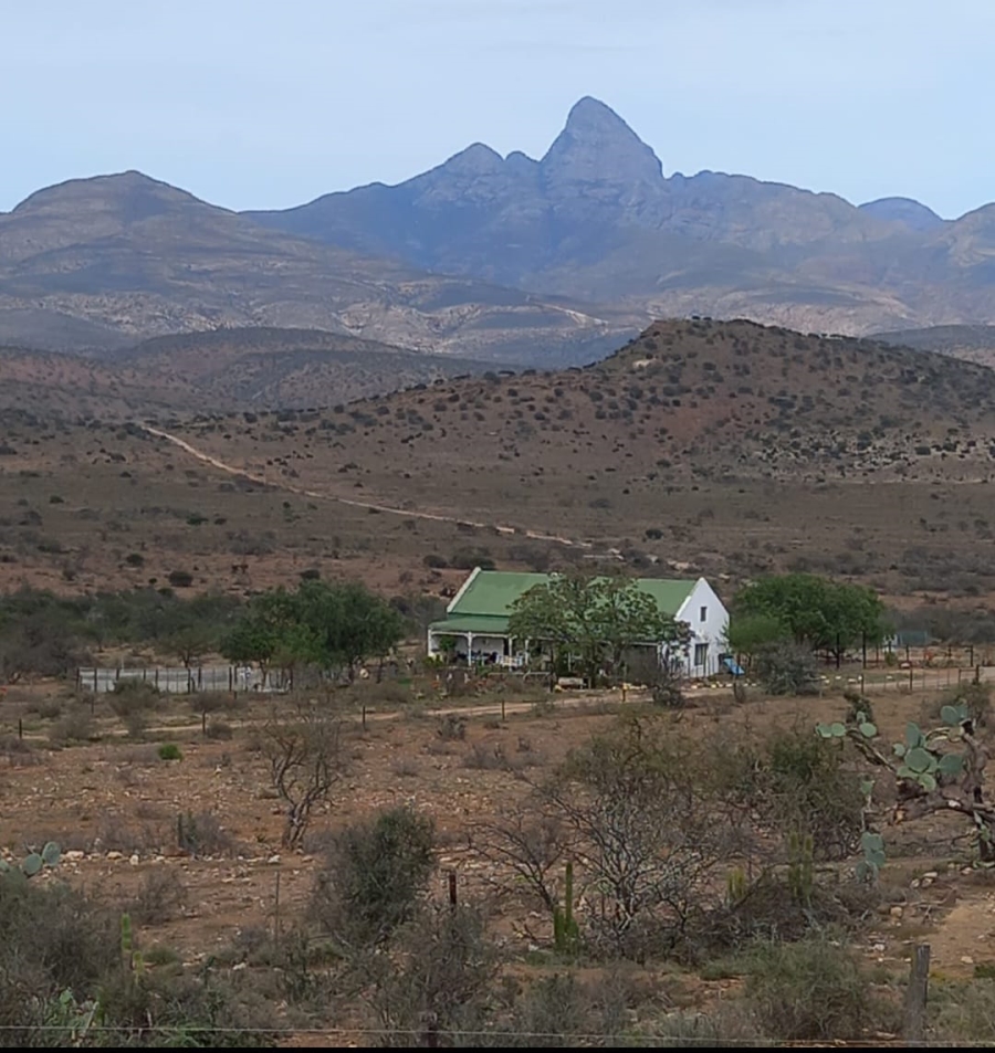 4 Bedroom Property for Sale in Uitenhage Rural Eastern Cape